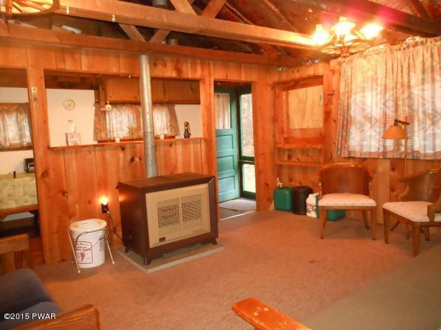 242 Pine Flats Road Dingmans Ferry, PA 18328 - Photo 7 of 13