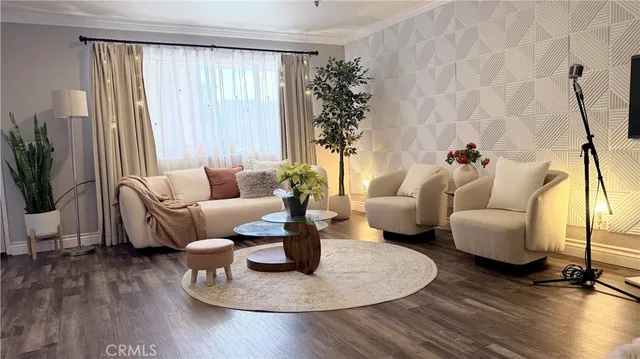 $669,900 | 7735 Newman Avenue, Unit 104, Huntington Beach, CA 92647