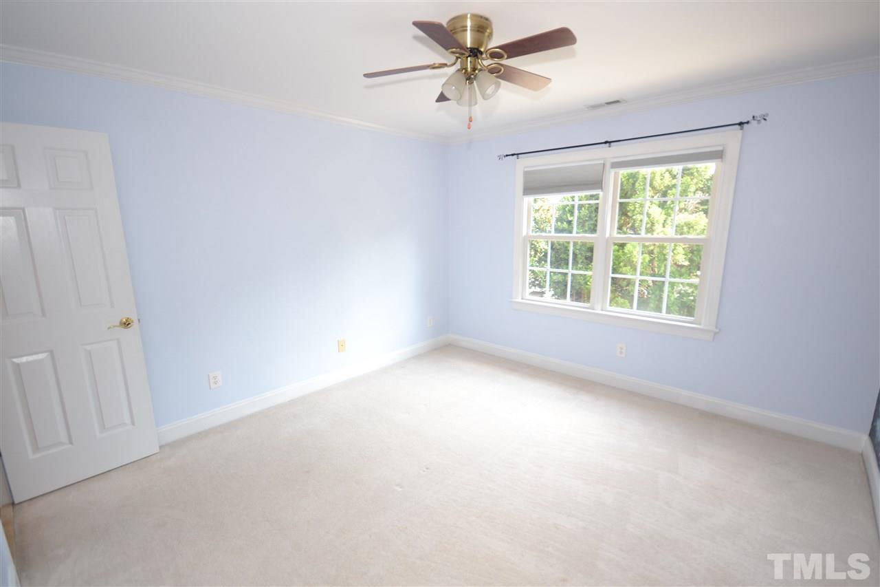 5305 Harbor Crest Road Raleigh, NC 27614 - Photo 15 of 26
