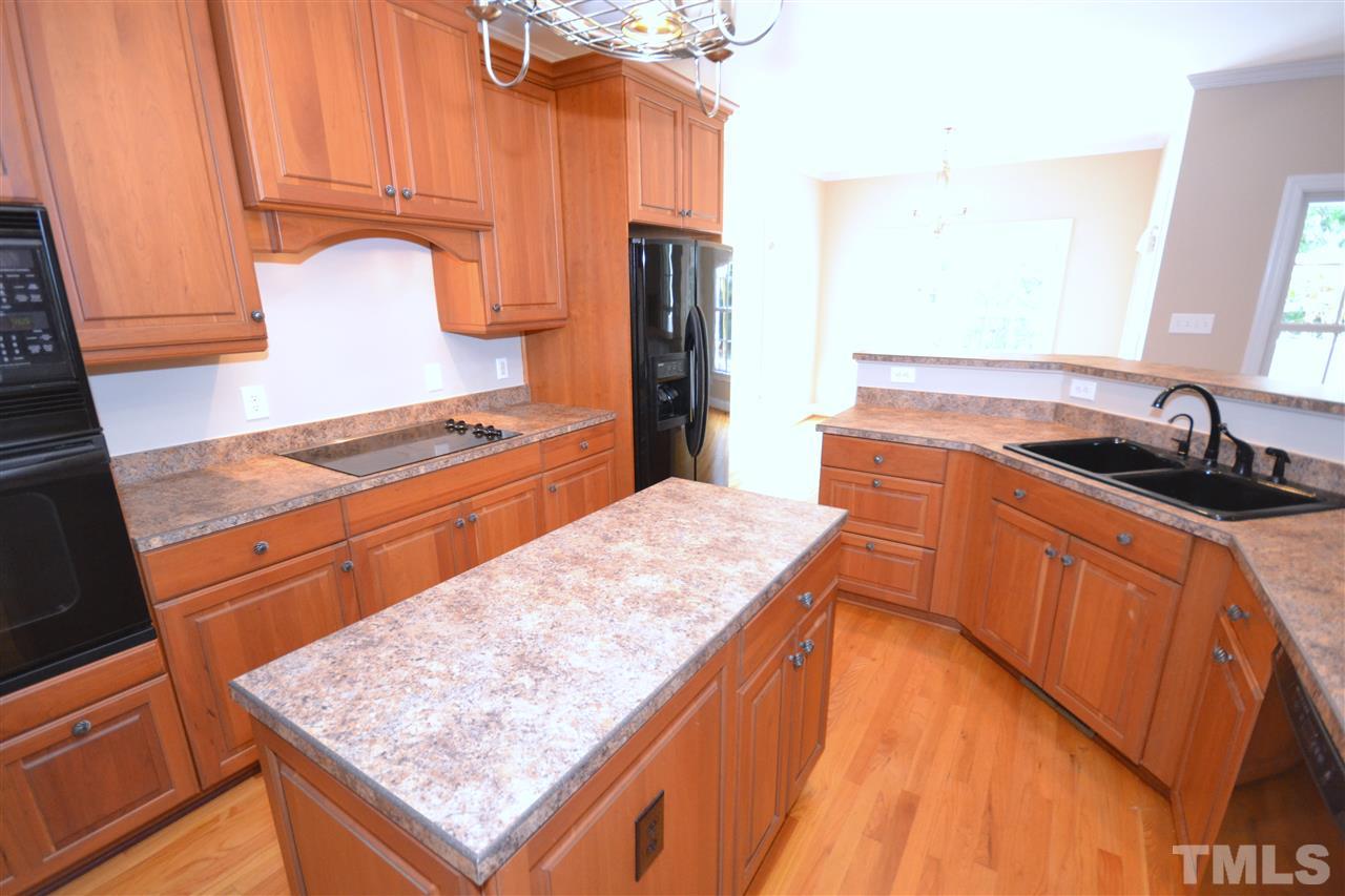 5305 Harbor Crest Road Raleigh, NC 27614 - Photo 6 of 26