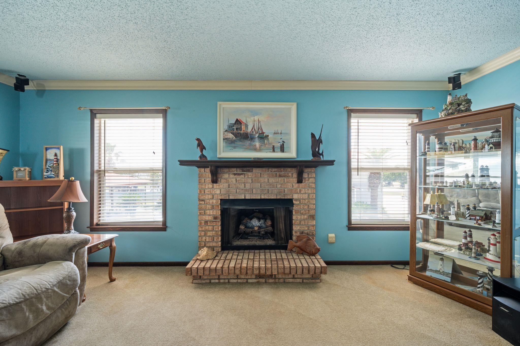 26418 Carondelette Drive Orange Beach, AL 36561 - Photo 11 of 48 Living Room