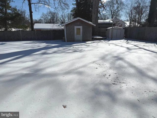 $3,350 | 7419 Farnum Street, Springfield, VA 22151