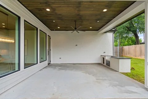 $2,950,000 | 8320 Cedarspur Drive, Houston, TX 77055
