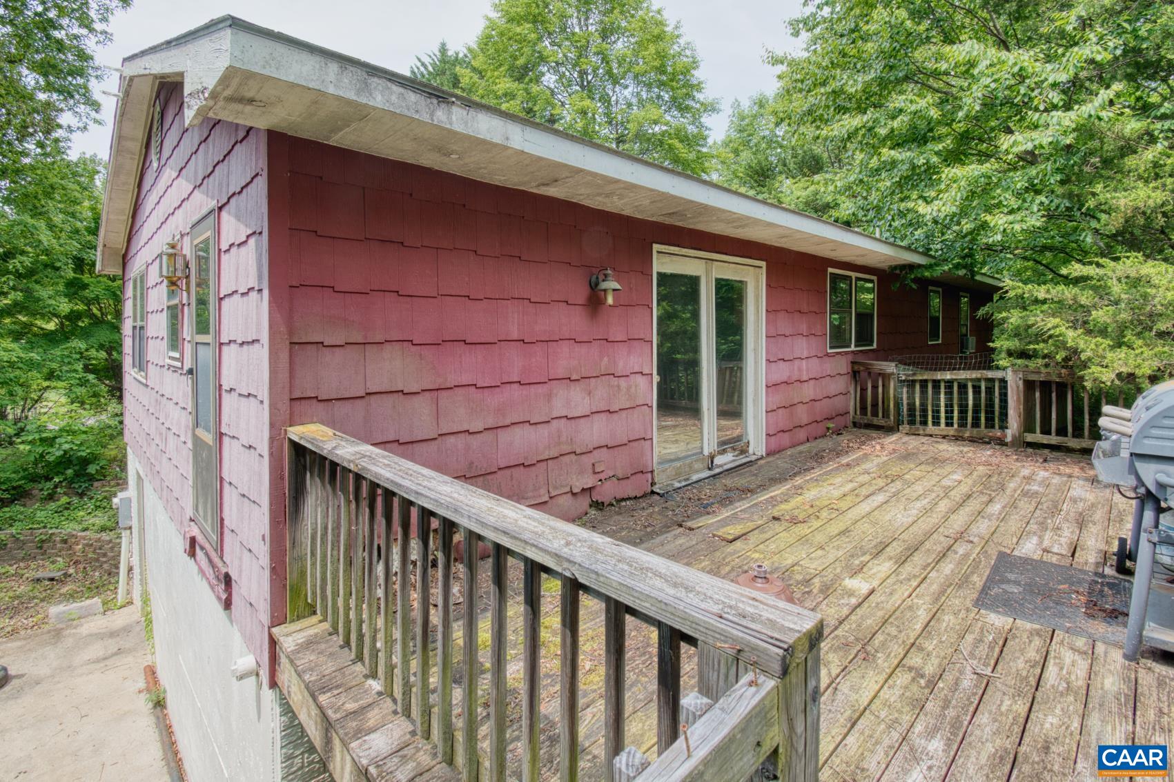 748 Snow Mountain Road Stanardsville, VA 22973 - Photo 28 of 35