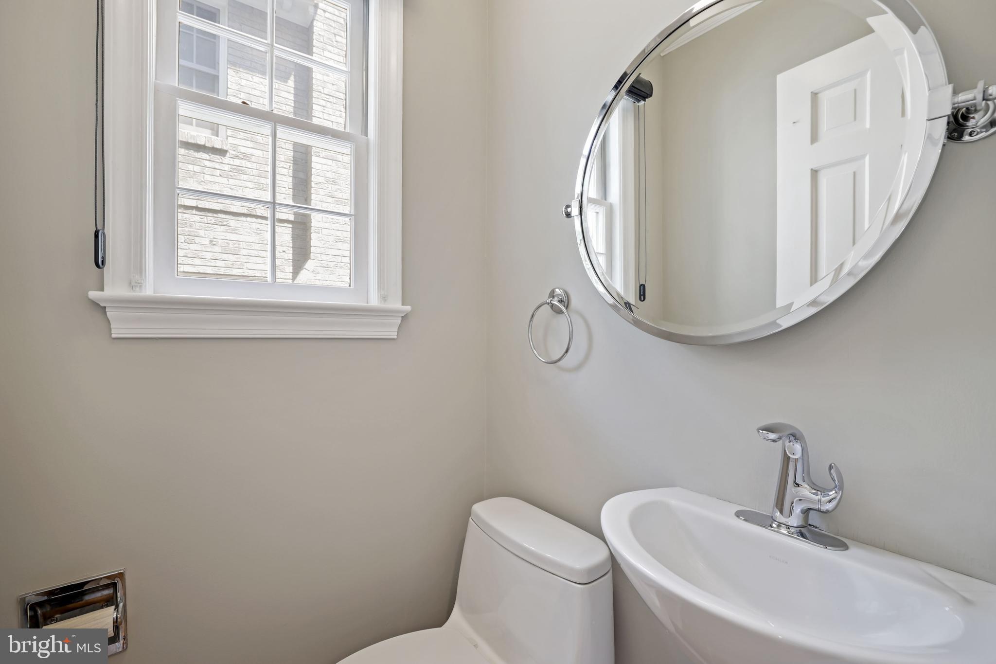 4232 Reno Road Northwest Washington, DC 20008 - Photo 19 of 41