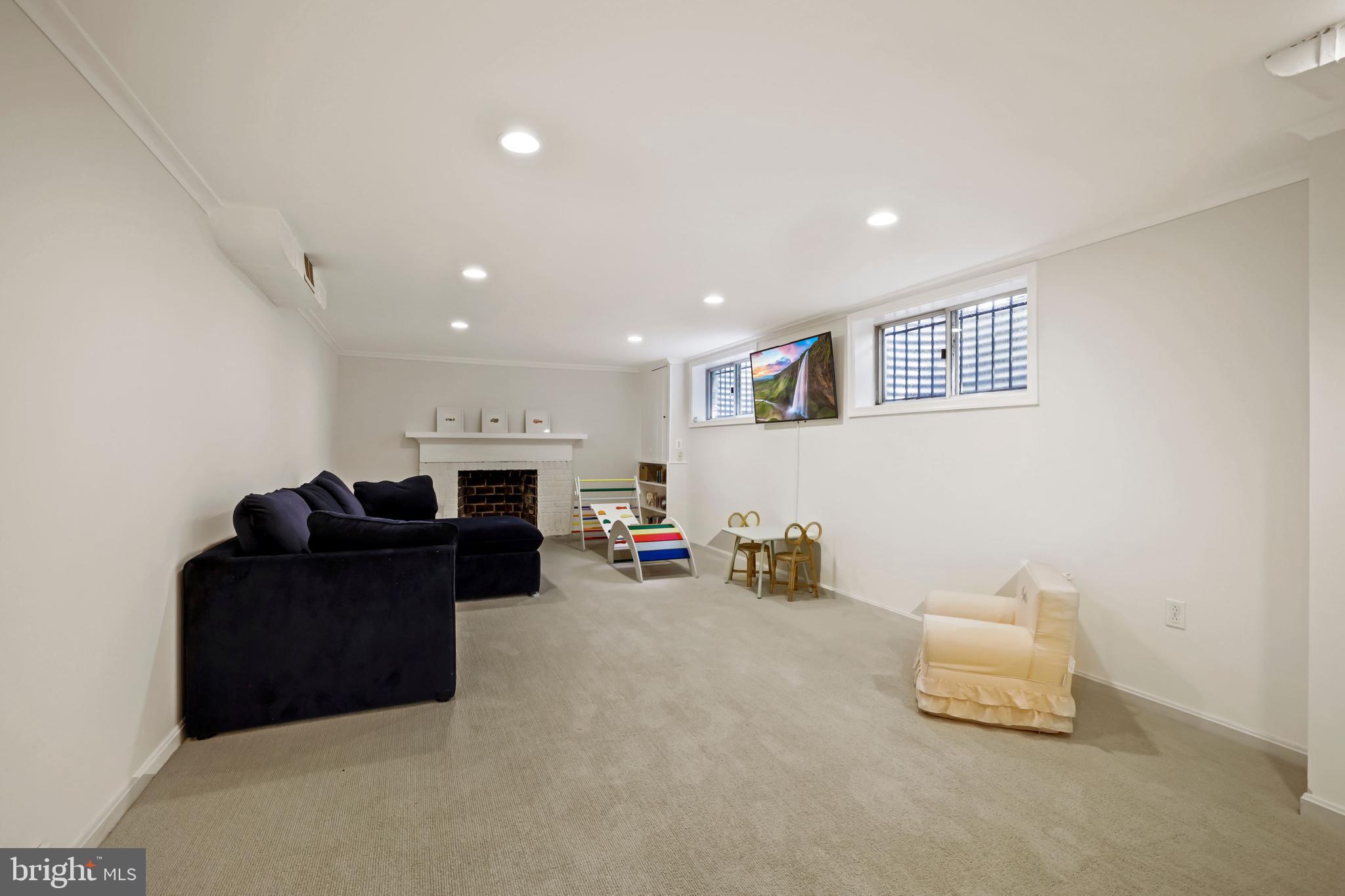 4232 Reno Road Northwest Washington, DC 20008 - Photo 31 of 41