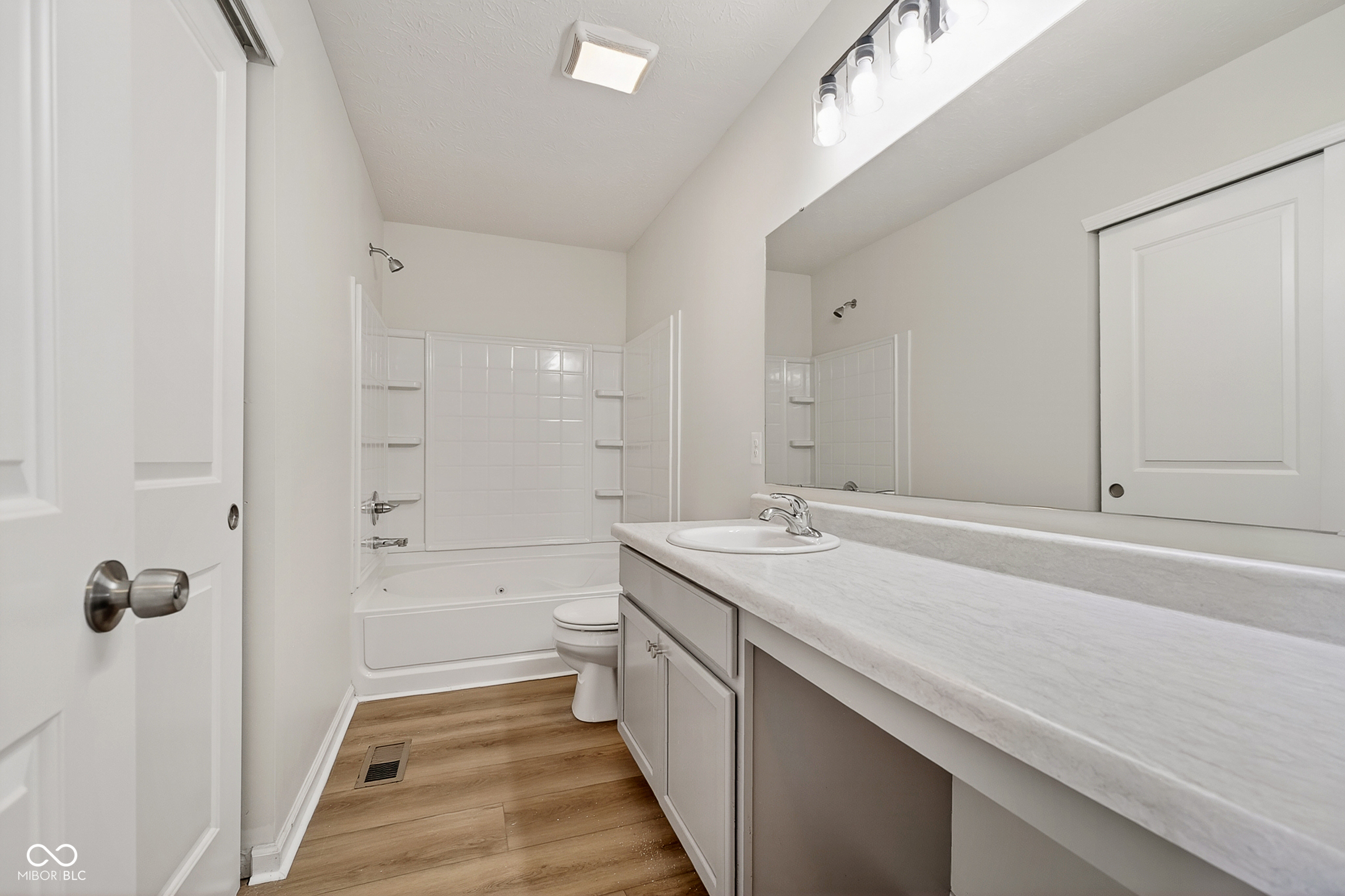 2715 Cabin Hill Road Indianapolis, IN 46229 - Photo 23 of 30