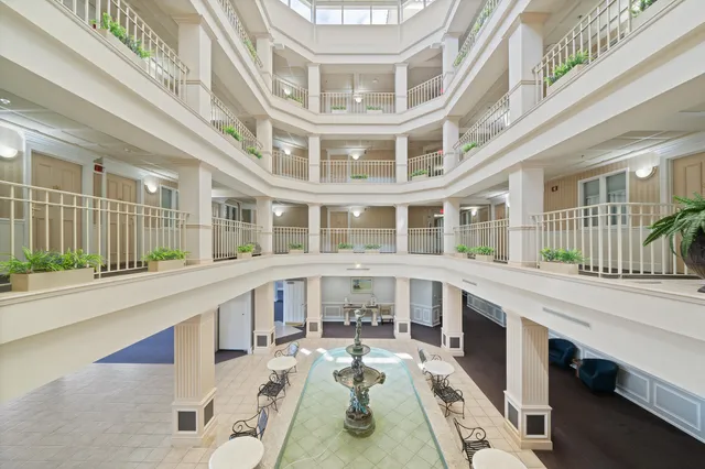 $129,000 | 335 Wrigley Drive, Unit 308, Lake Geneva, WI 53147