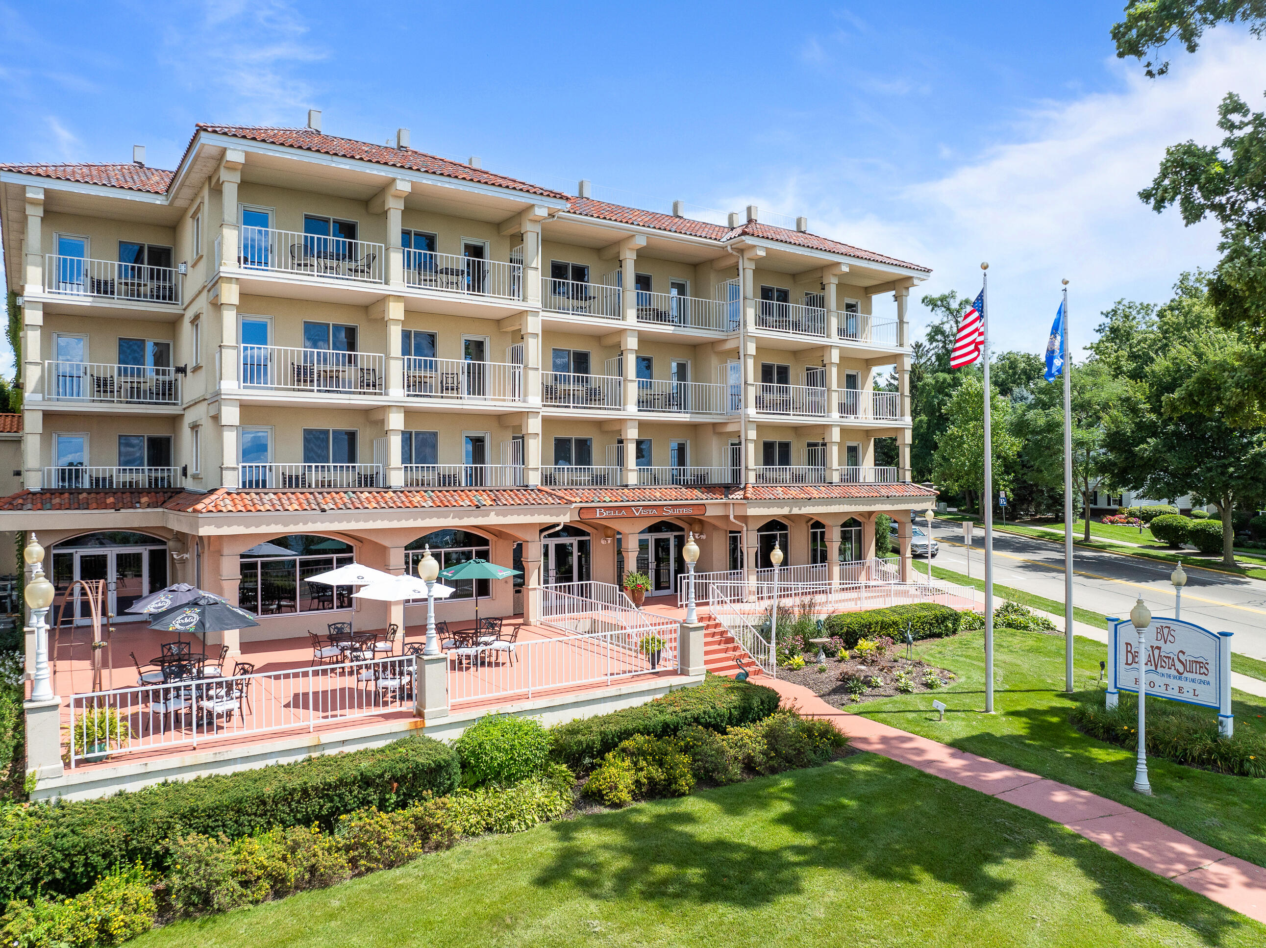 335 Wrigley Drive, Unit 308 Lake Geneva, WI 53147 - Photo 2 of 49 Bella Vista Suites