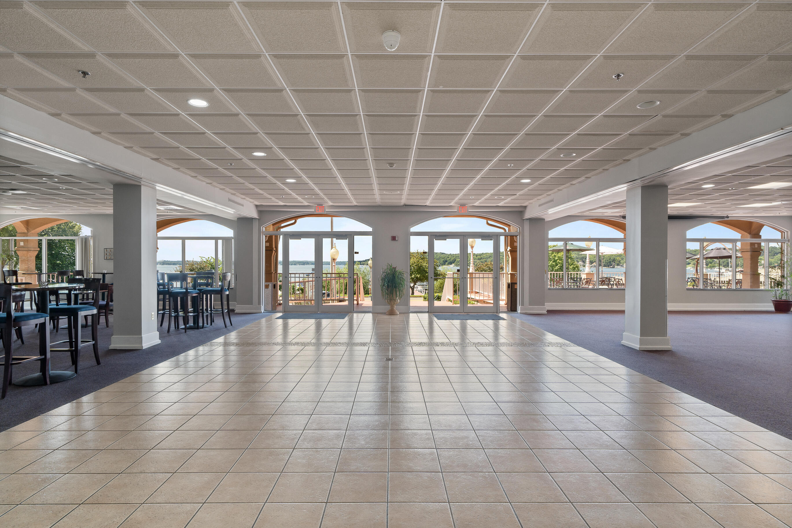 335 Wrigley Drive, Unit 308 Lake Geneva, WI 53147 - Photo 21 of 49 Hotel Event Space