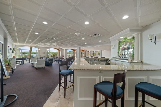 $129,000 | 335 Wrigley Drive, Unit 308, Lake Geneva, WI 53147