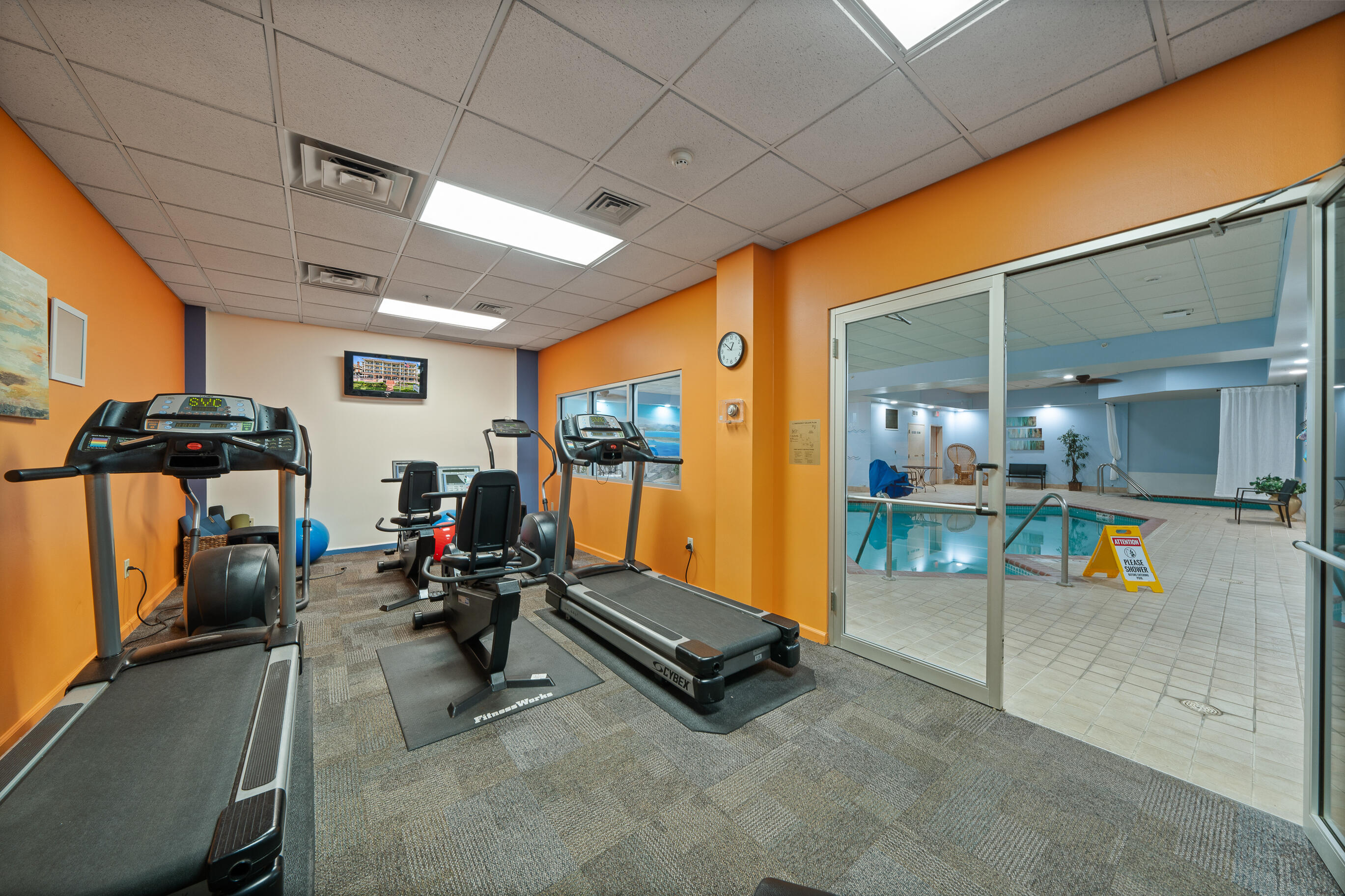 335 Wrigley Drive, Unit 308 Lake Geneva, WI 53147 - Photo 36 of 49 Hotel Gym