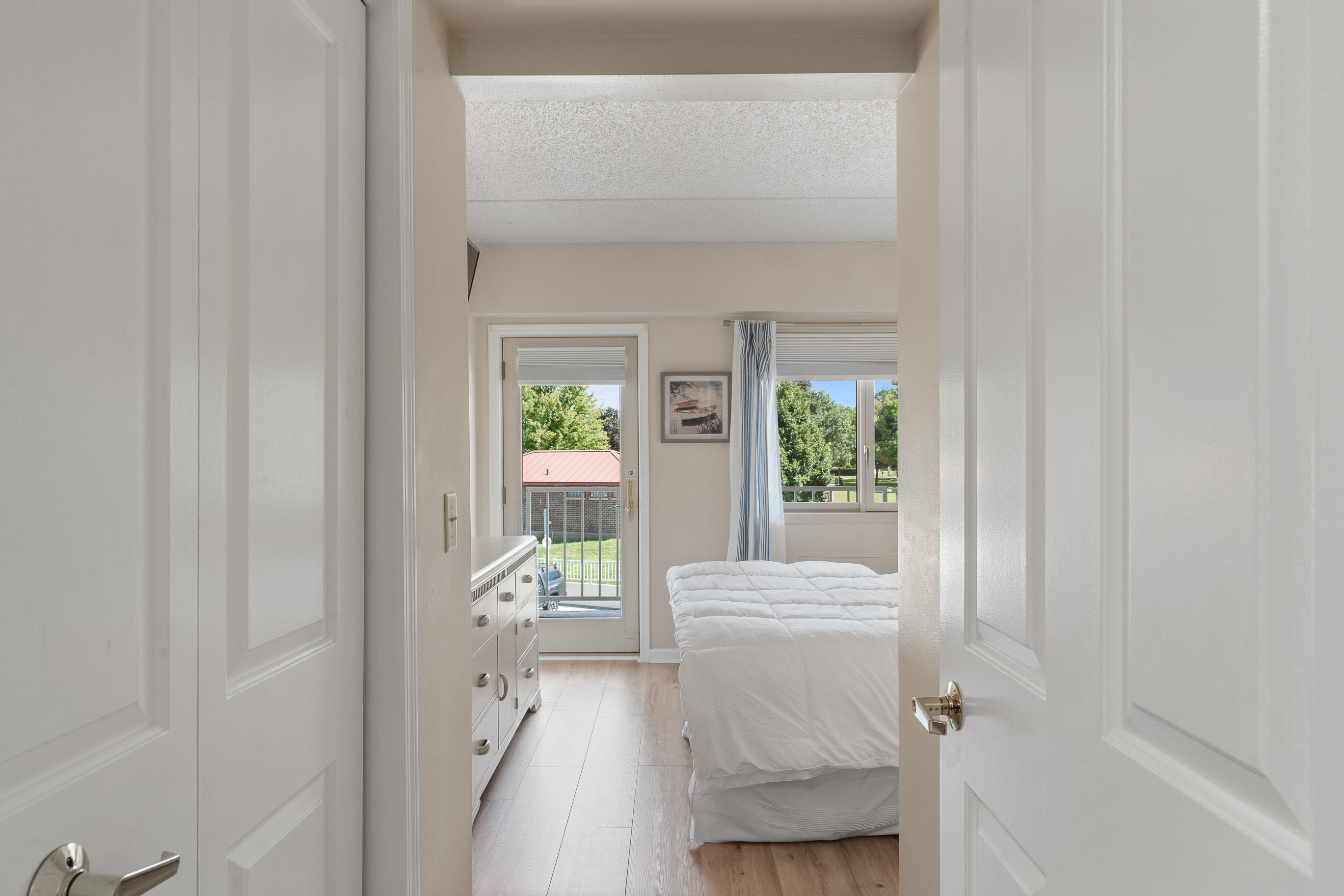 335 Wrigley Drive, Unit 308 Lake Geneva, WI 53147 - Photo 7 of 49 Entry to Private Bedroom