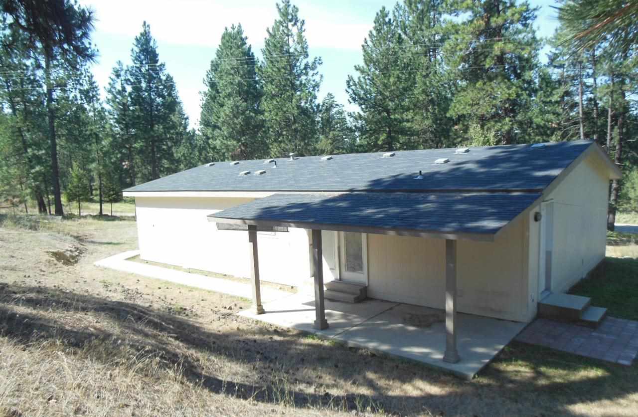 33206 North Hardesty Road Chattaroy, WA 99003 - Photo 7 of 9