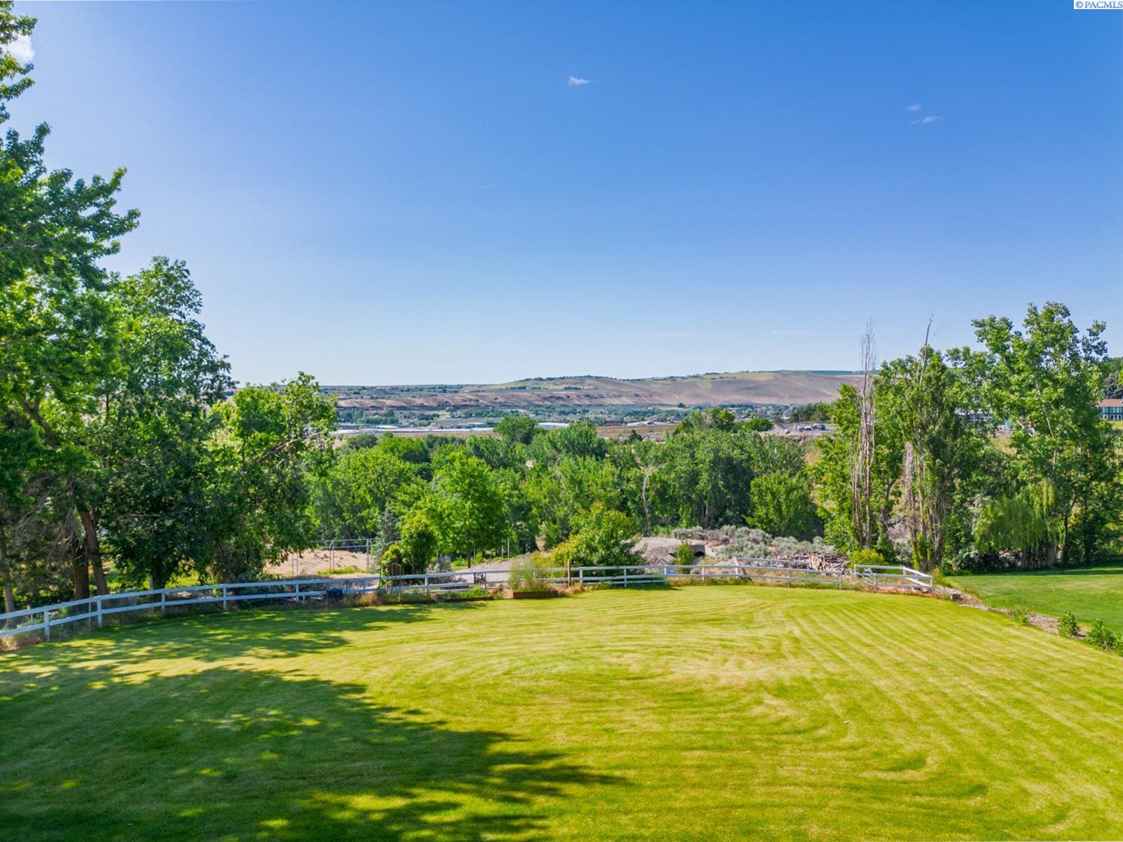 243 Rachel Road Kennewick, WA 99338 - Photo 33 of 36 Gallery Image 33