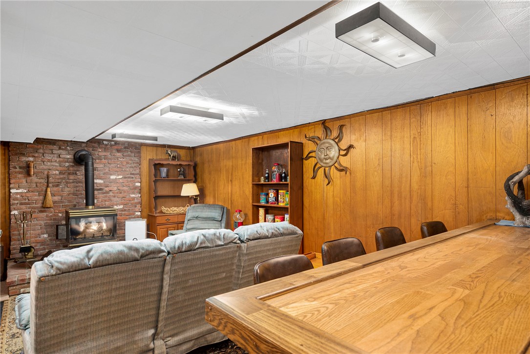 315 Potowomut Road Warwick, RI 02818 - Photo 20 of 25