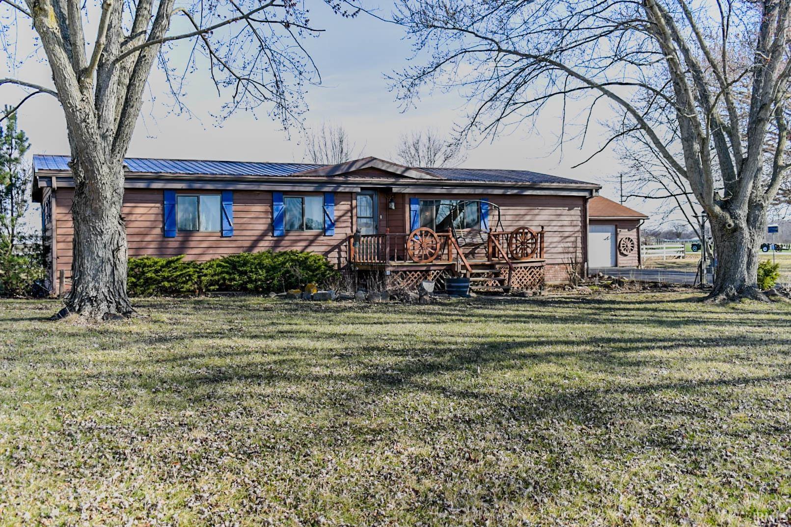 3579 County Road 52 Auburn, IN 46706 - Photo 2 of 31