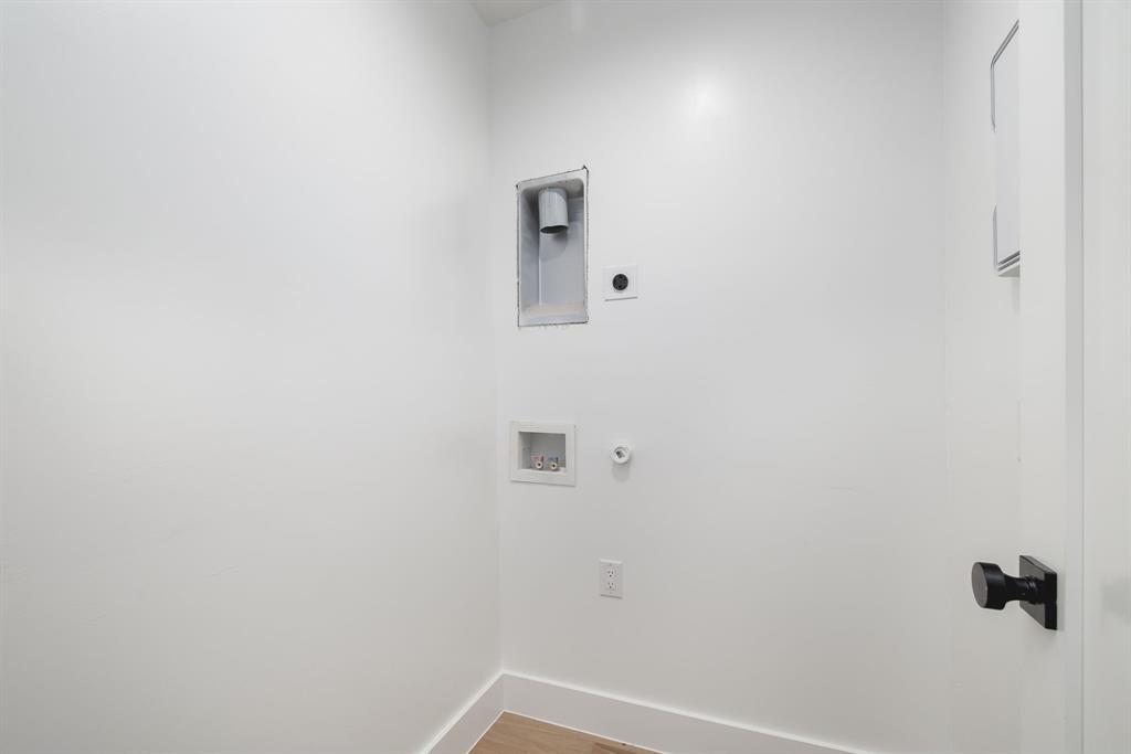 4303 Cedar Springs Road, Unit 101 Dallas, TX 75219 - Photo 21 of 36