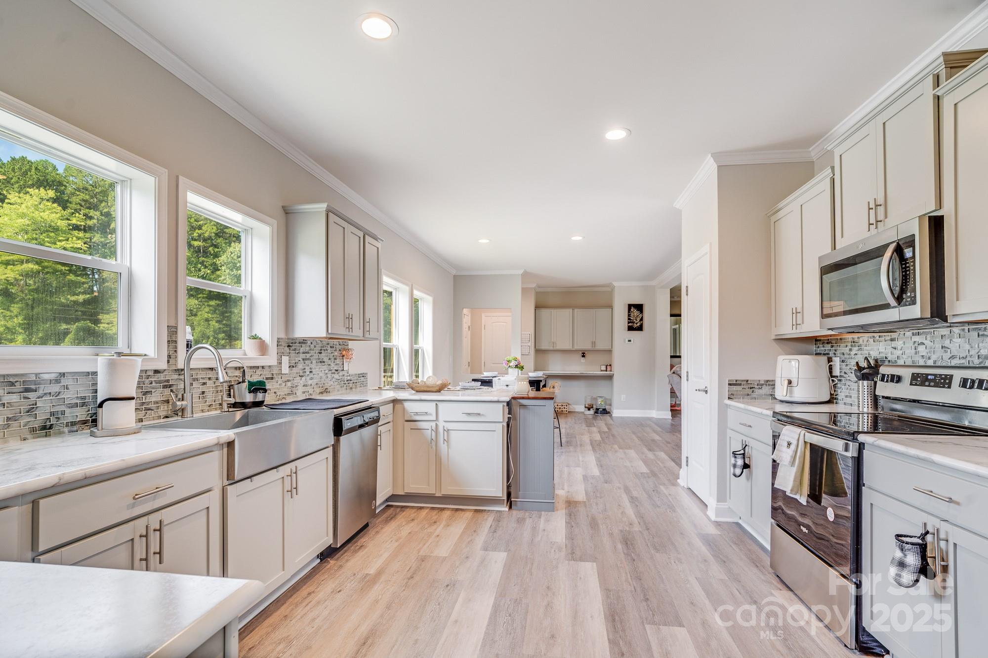 3107 Yancey Road Marion, NC 28752 - Photo 8 of 35 Gallery Image 8