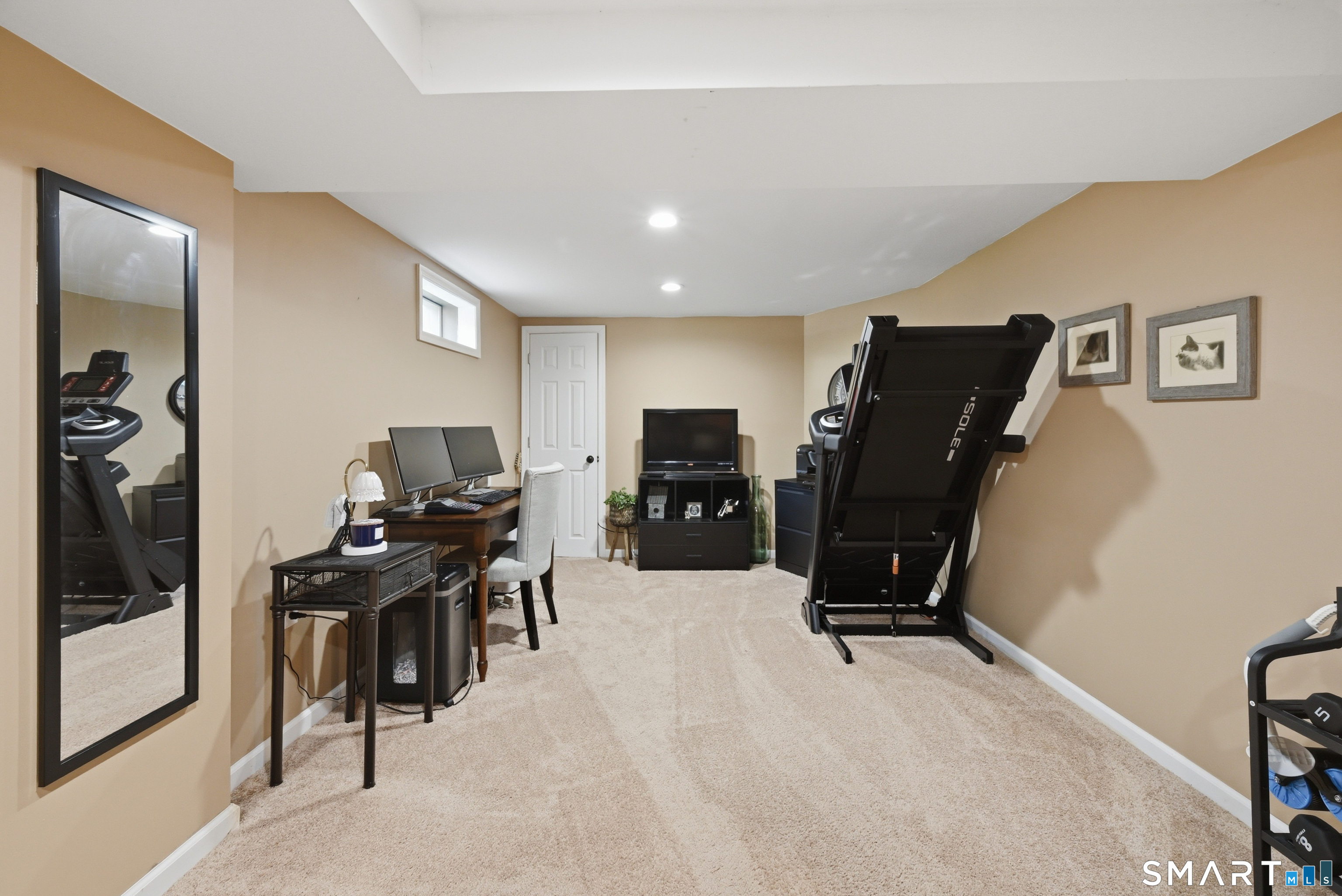 8 Winthrop Road Bethel, CT 06801 - Photo 26 of 32
