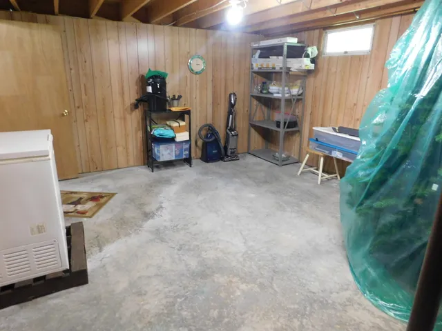 $385,000 | 435 Canaan Road, Skowhegan, ME 04976