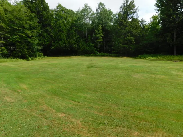 $385,000 | 435 Canaan Road, Skowhegan, ME 04976