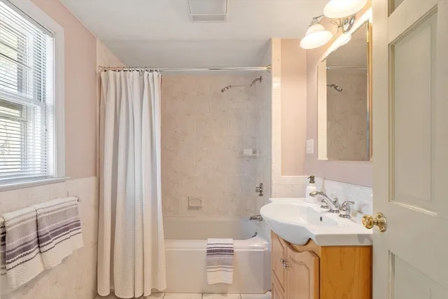 $759,000 | 13 Washington Street, North Reading, MA 01864