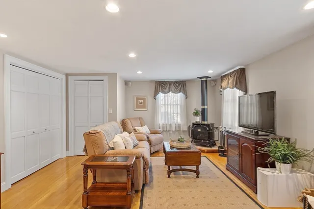 $759,000 | 13 Washington Street, North Reading, MA 01864