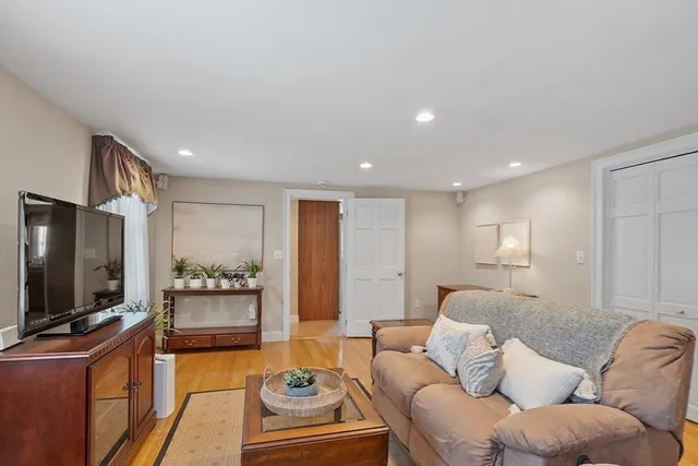 $759,000 | 13 Washington Street, North Reading, MA 01864