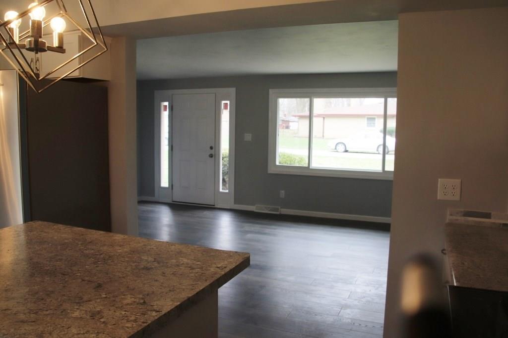 3516 Manchester Road Anderson, IN 46012 - Photo 9 of 30 Gallery Image 9