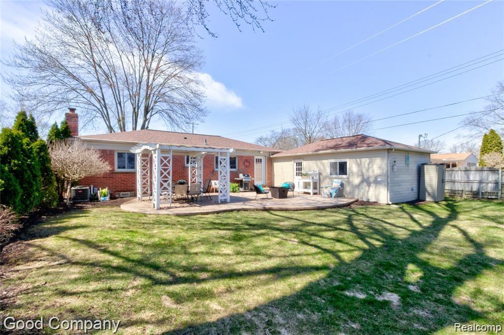 1390 Sycamore Drive Rochester, MI 48307 - Photo 46 of 52