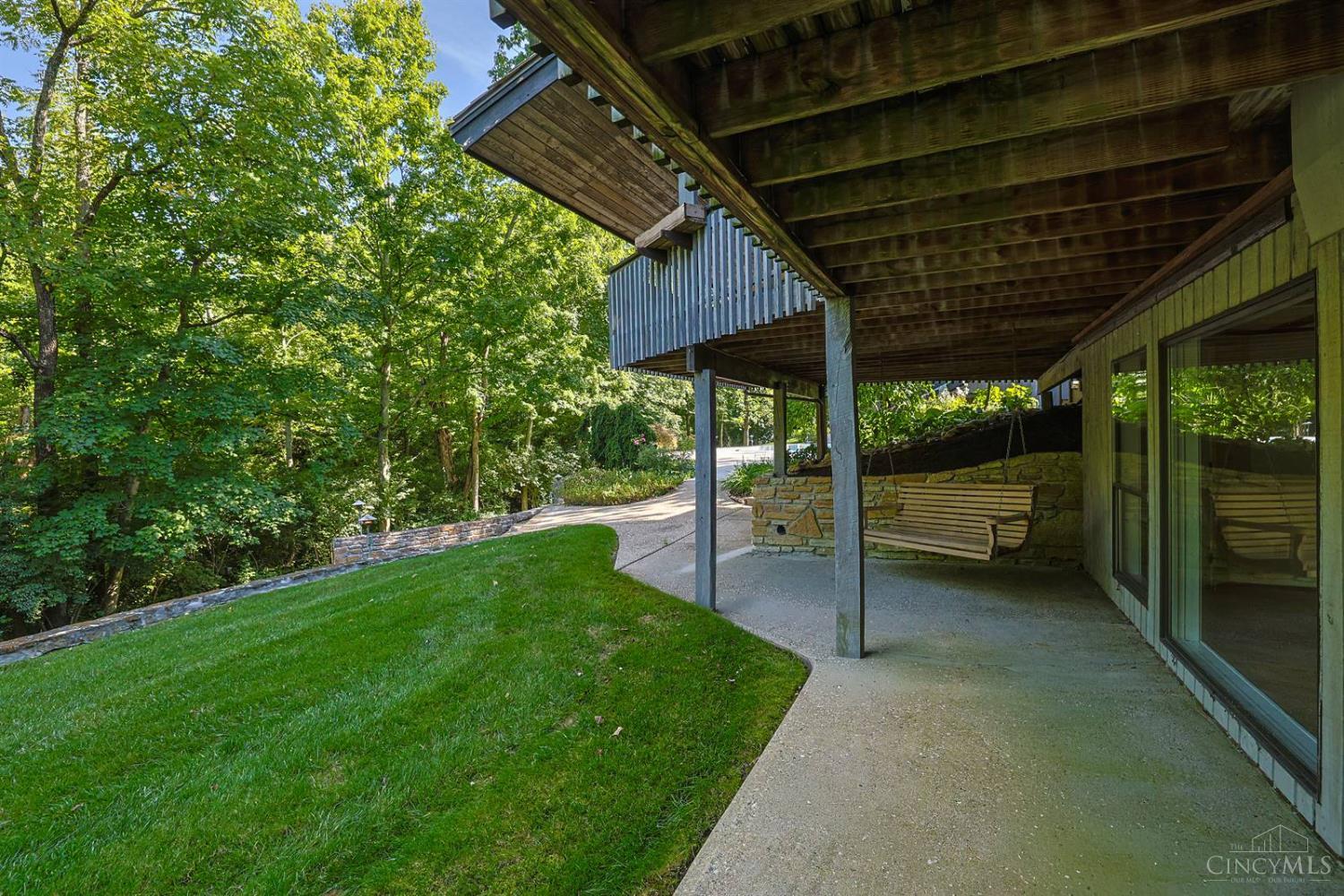 4805 Drake Road Cincinnati, OH 45243 - Photo 84 of 97 Gallery Image 84