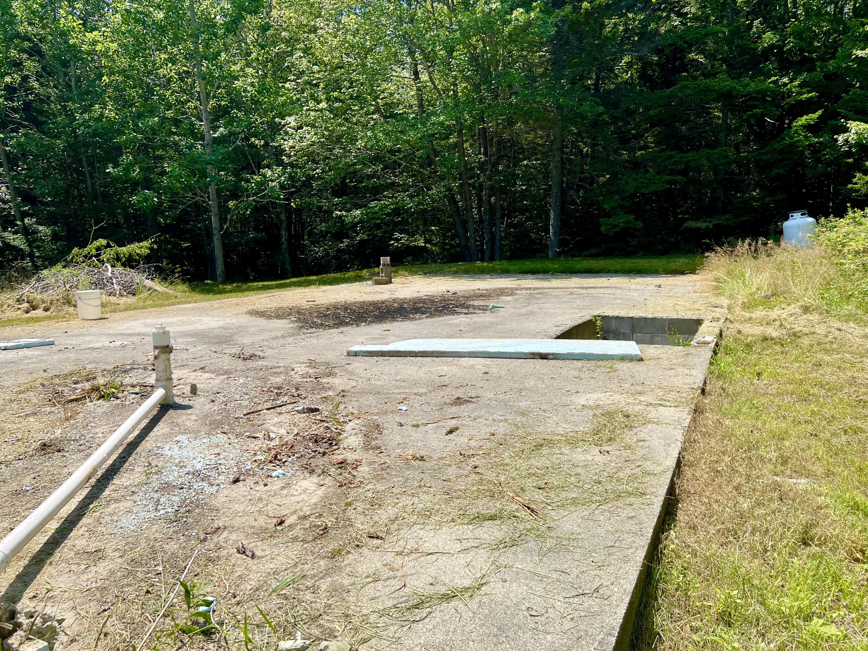 3 Elmers Way Bernard, ME 04612 - Photo 23 of 23 Old Slab For Old Mobile Home