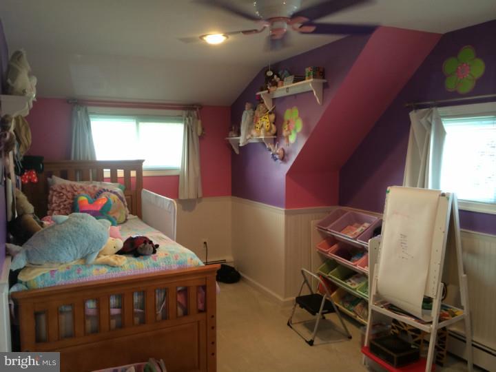 91 Quaker Hill Road Levittown, PA 19057 - Photo 20 of 25 Bedroom
