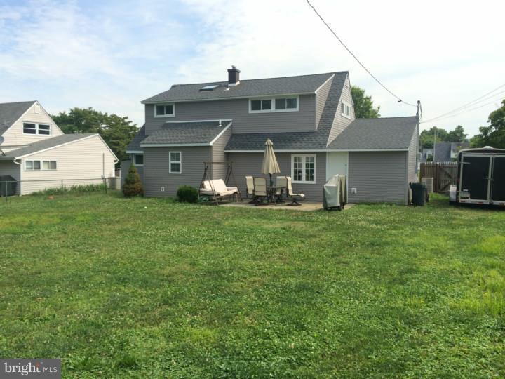 91 Quaker Hill Road Levittown, PA 19057 - Photo 25 of 25 Back Yard