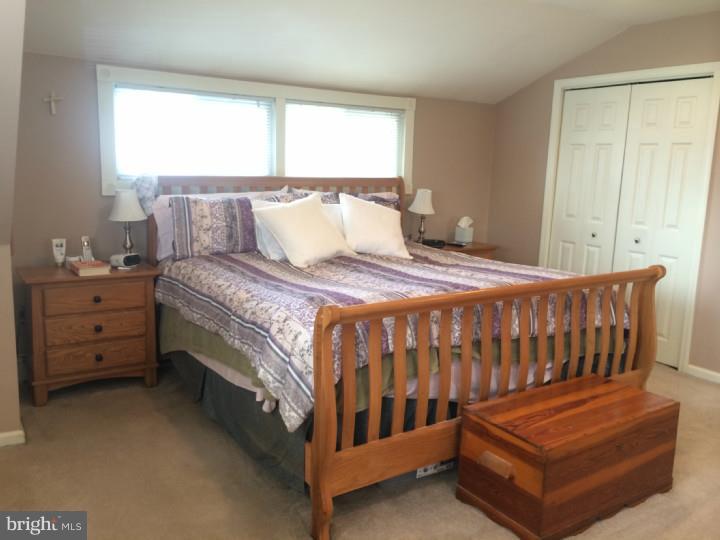 91 Quaker Hill Road Levittown, PA 19057 - Photo 6 of 25 Bedroom