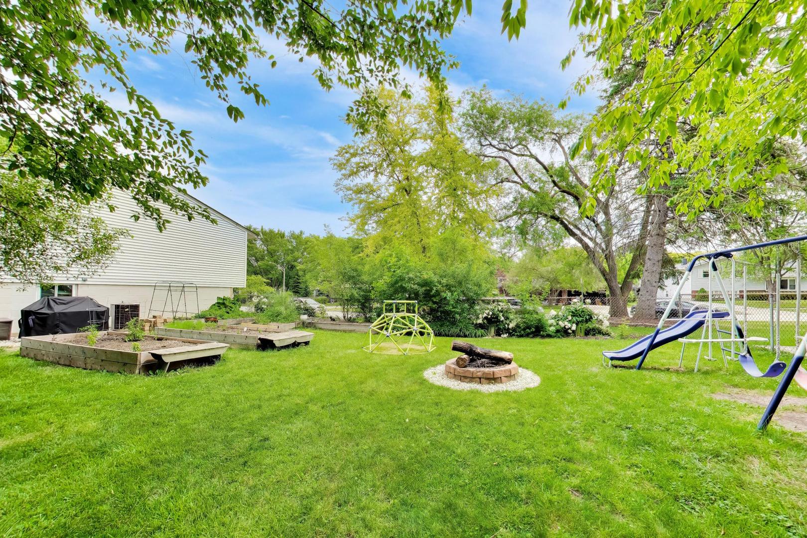 460 North Ridgemoor Avenue Mundelein, IL 60060 - Photo 37 of 41