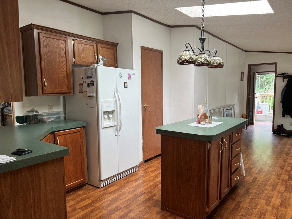 407 Grouse Ridge Road Max Meadows, VA 24360 - Photo 4 of 39 Gallery Image 4