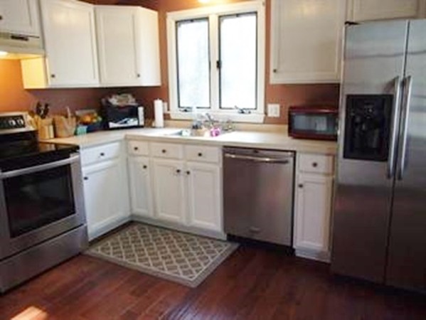 236 Thompson Street Halifax, MA 02338 - Photo 8 of 22