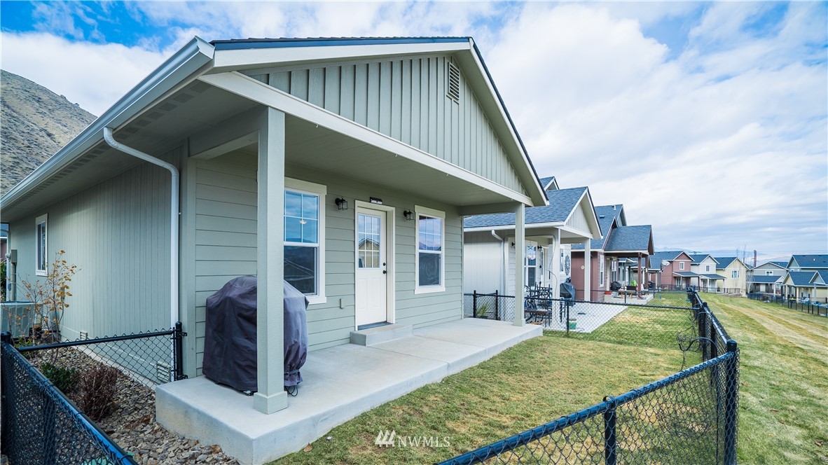 2151 Roper Lane Wenatchee, WA 98801 - Photo 14 of 15 Gallery Image 14