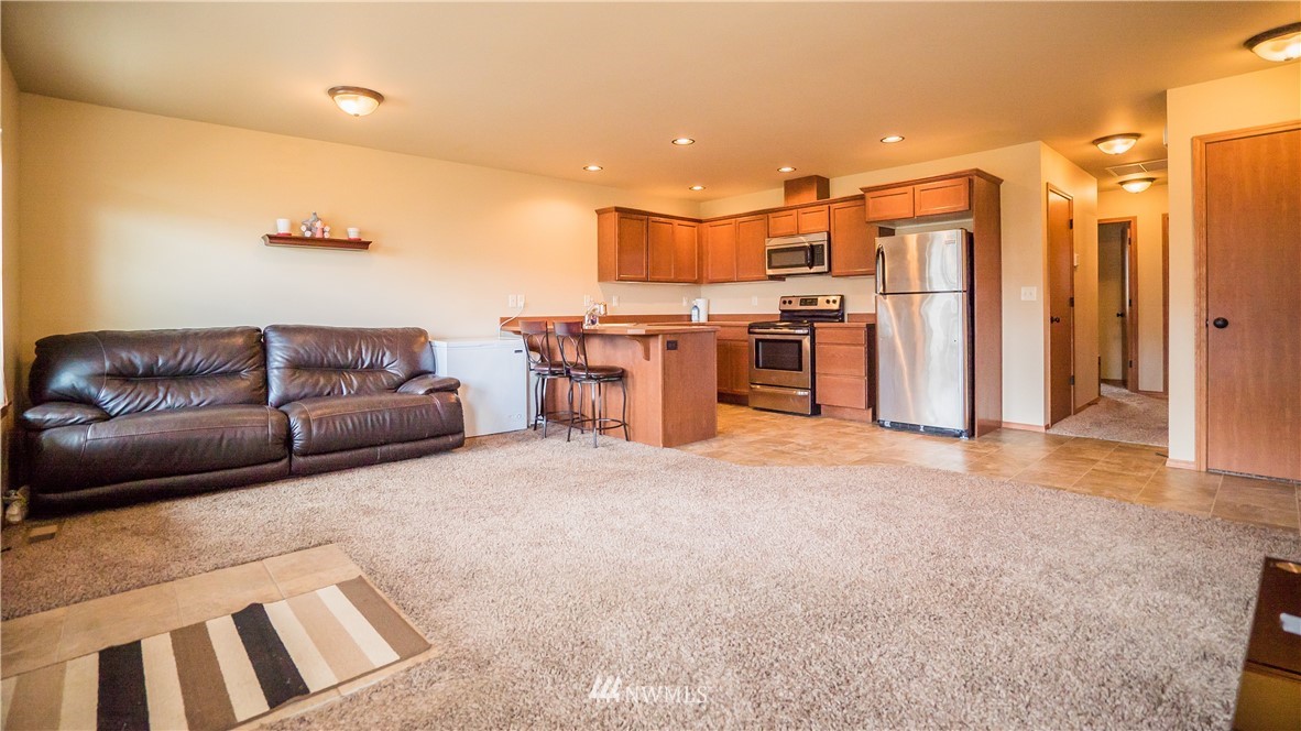 2151 Roper Lane Wenatchee, WA 98801 - Photo 3 of 15 Gallery Image 3