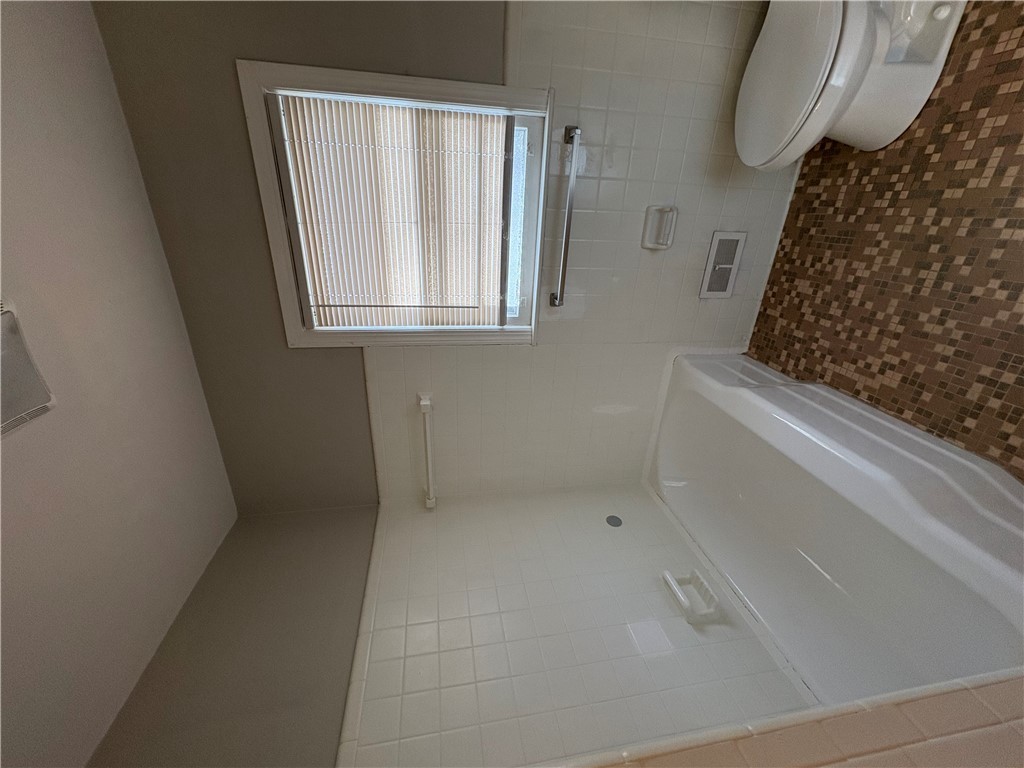 4213 Hembree Creek Road Anderson, SC 29625 - Photo 12 of 15