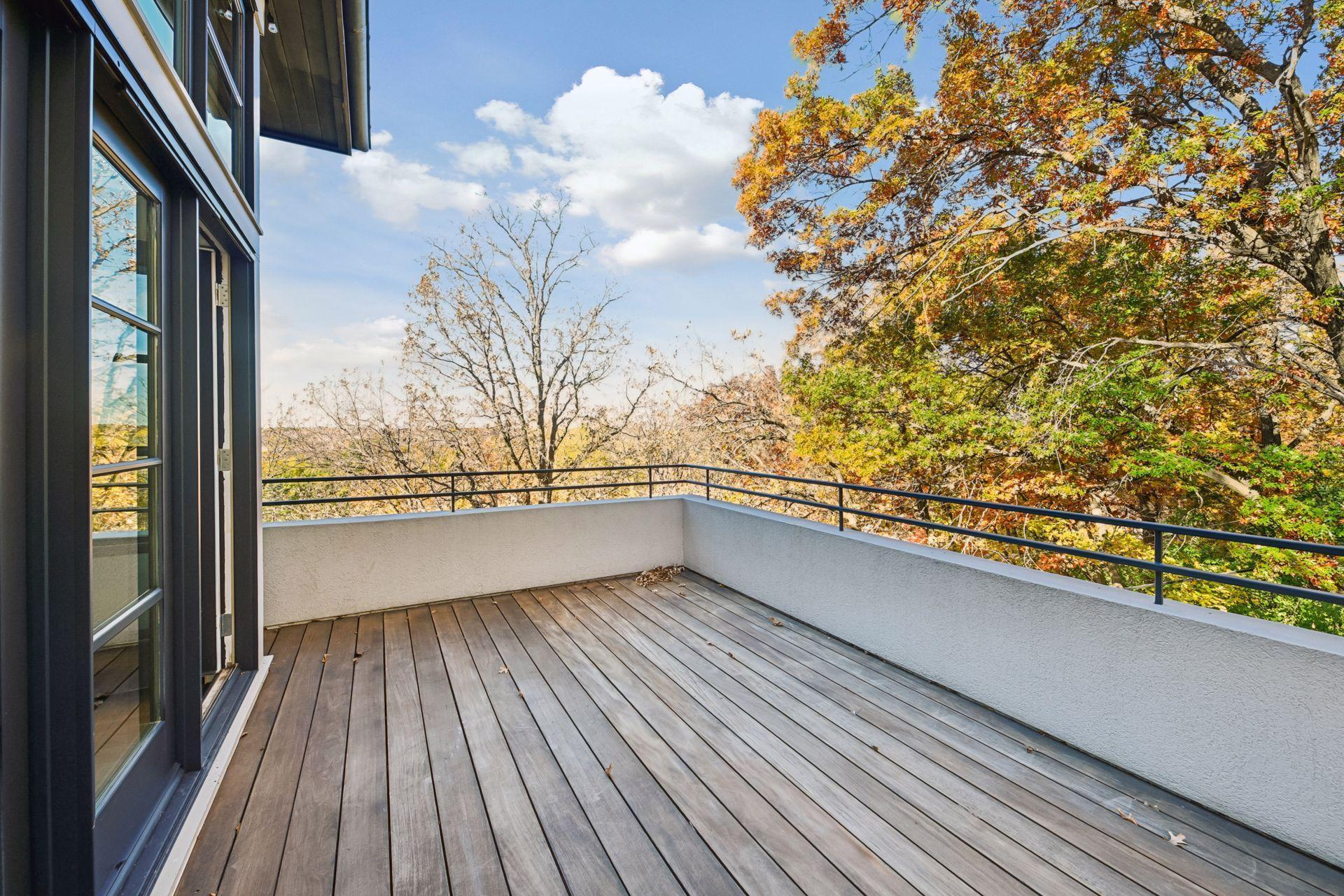 12 Overholt Pass Edina, MN 55439 - Photo 40 of 102