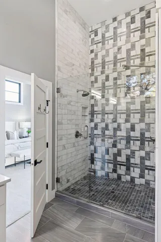 $1,995,000 | 12 Overholt Pass, Edina, MN 55439