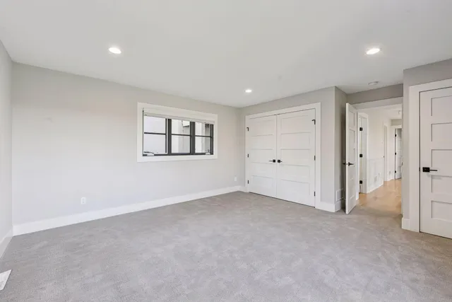 $1,995,000 | 12 Overholt Pass, Edina, MN 55439