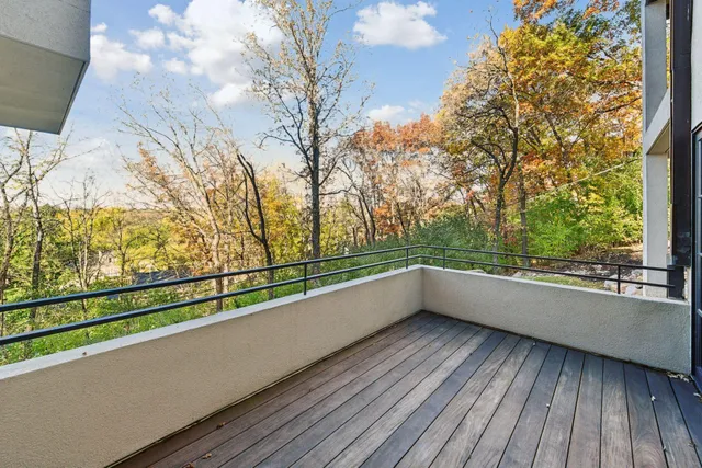 $1,995,000 | 12 Overholt Pass, Edina, MN 55439