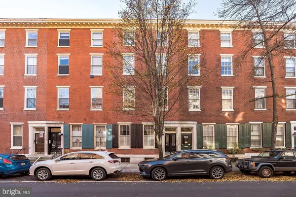 a car parked in front of a building