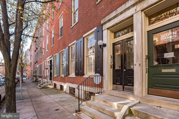 $1,600 | 1716 Pine Street, Unit 5/3R, Philadelphia, PA 19103