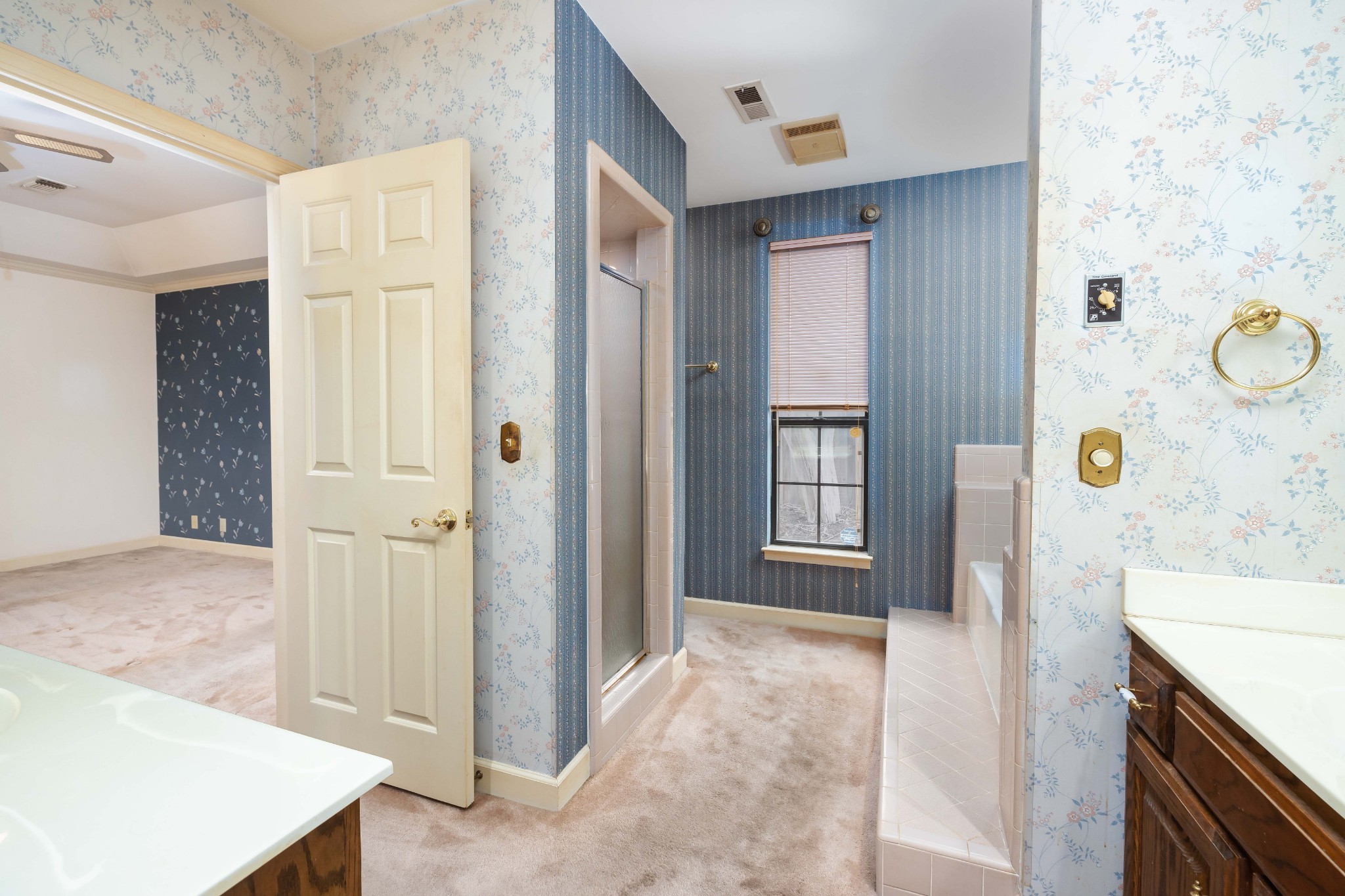 522 General George Patton Road Nashville, TN 37221 - Photo 15 of 27 a view of a bathroom with sink and shower