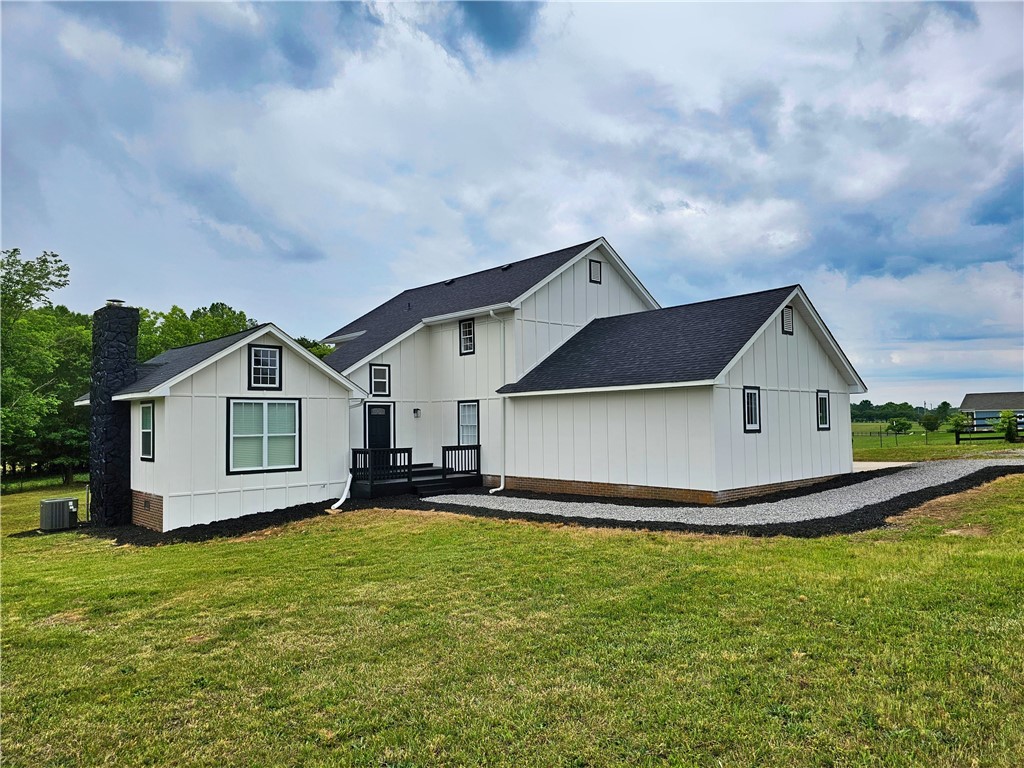 1535 Country Meadows Anderson, SC 29626 - Photo 1 of 28
